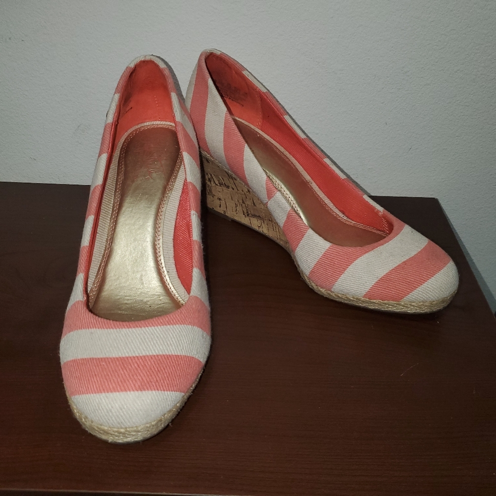 Lifestride Pink and White Wedges